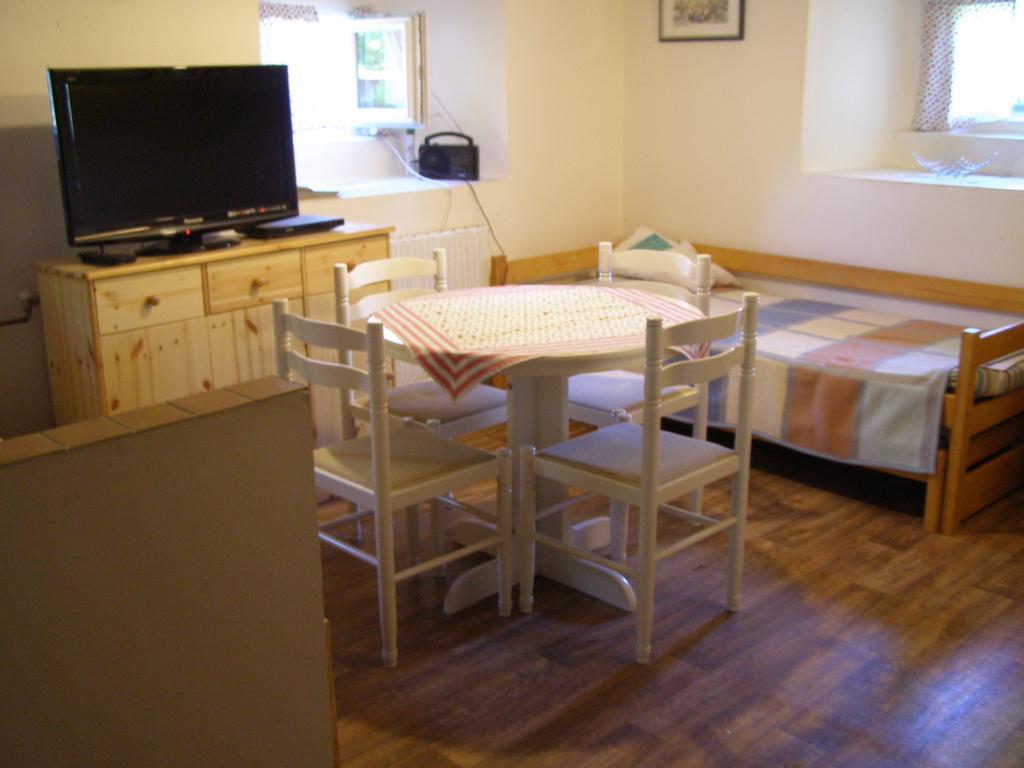 Apartman Dvorecna Лоучовице Экстерьер фото